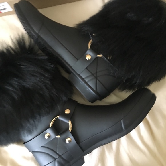 Burberry Shoes - { Burberry } Harbor Fur Rain Boots